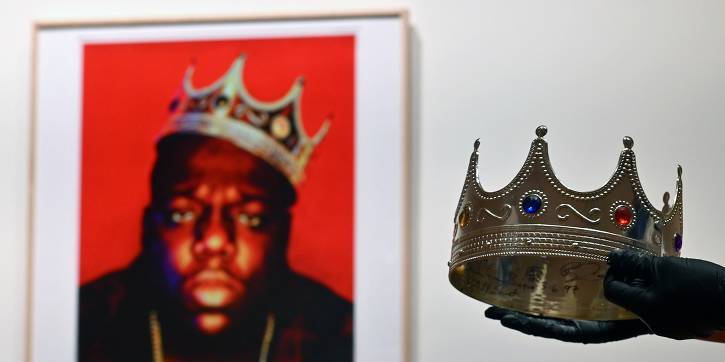 [News] Biggie의 왕관, Sotheby 경매에서 $600,000에 낙찰되다.
