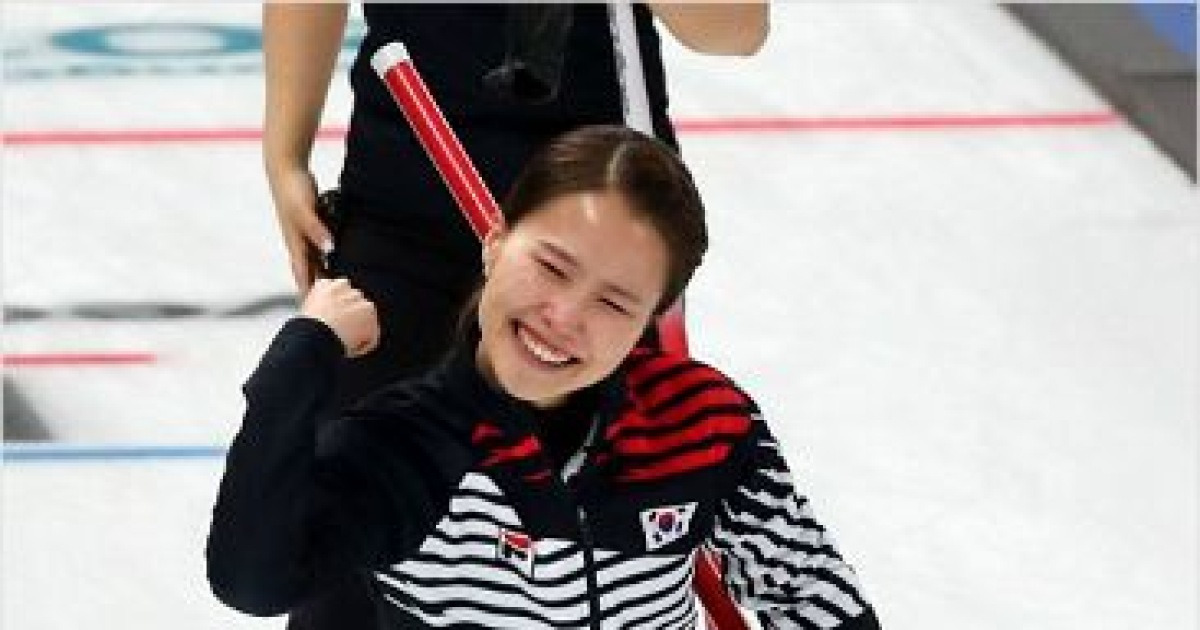 포기하려고 했던 컬링, 결국 '김은정'이 빛났다