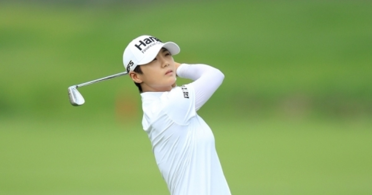 '아쉬운 더블보기' 박성현, 3R 공동 2위로 시즌 3승 노려 [LPGA 인디 위민 인 테크 챔피언십]
