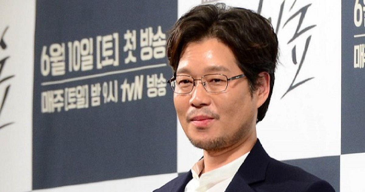 유재명 유부남 된다.. 띠동갑 연극배우와 5년 열애→결혼