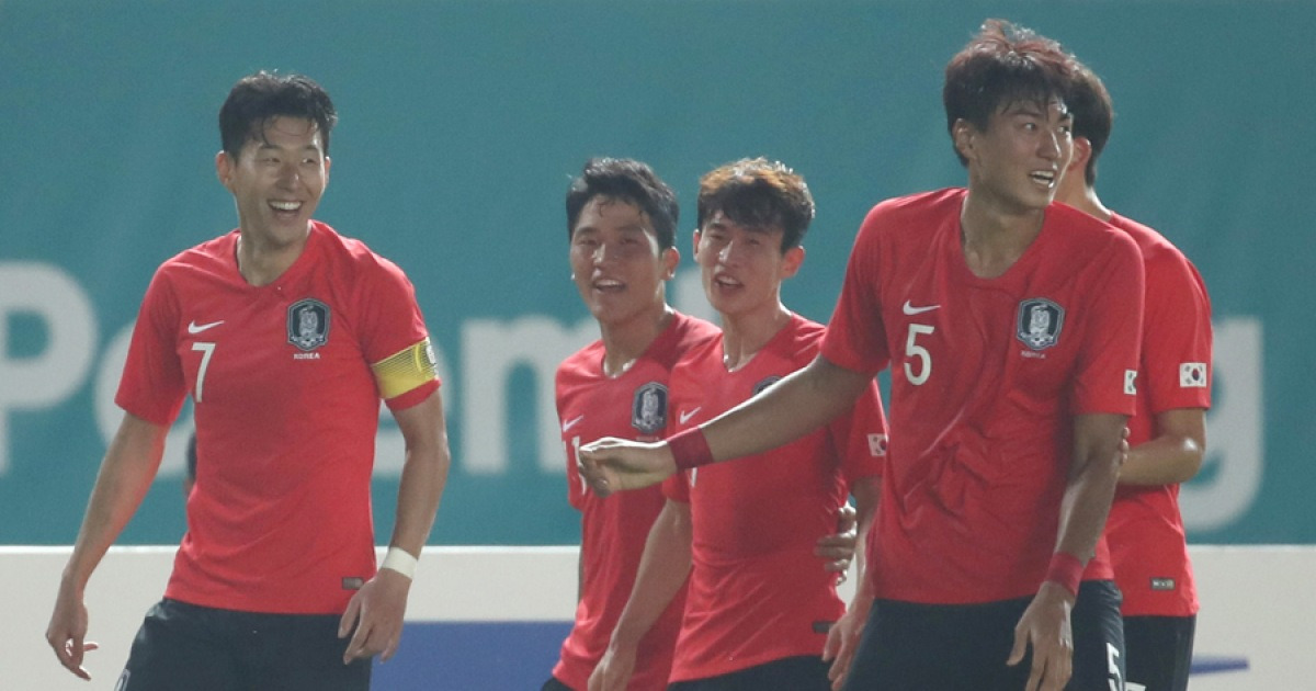 [아시안게임] '손흥민 골' 한국, 키르기에 1-0 진땀 승..이란과 16강전