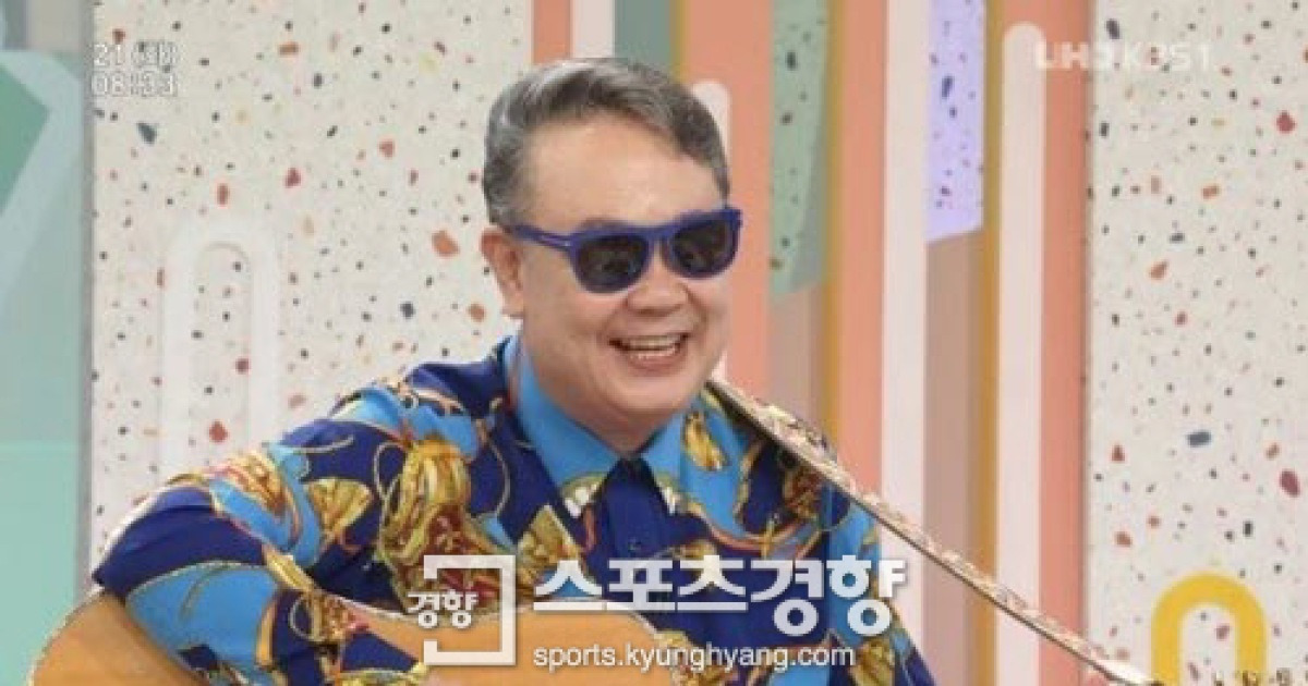 '아침 마당' 이용복 