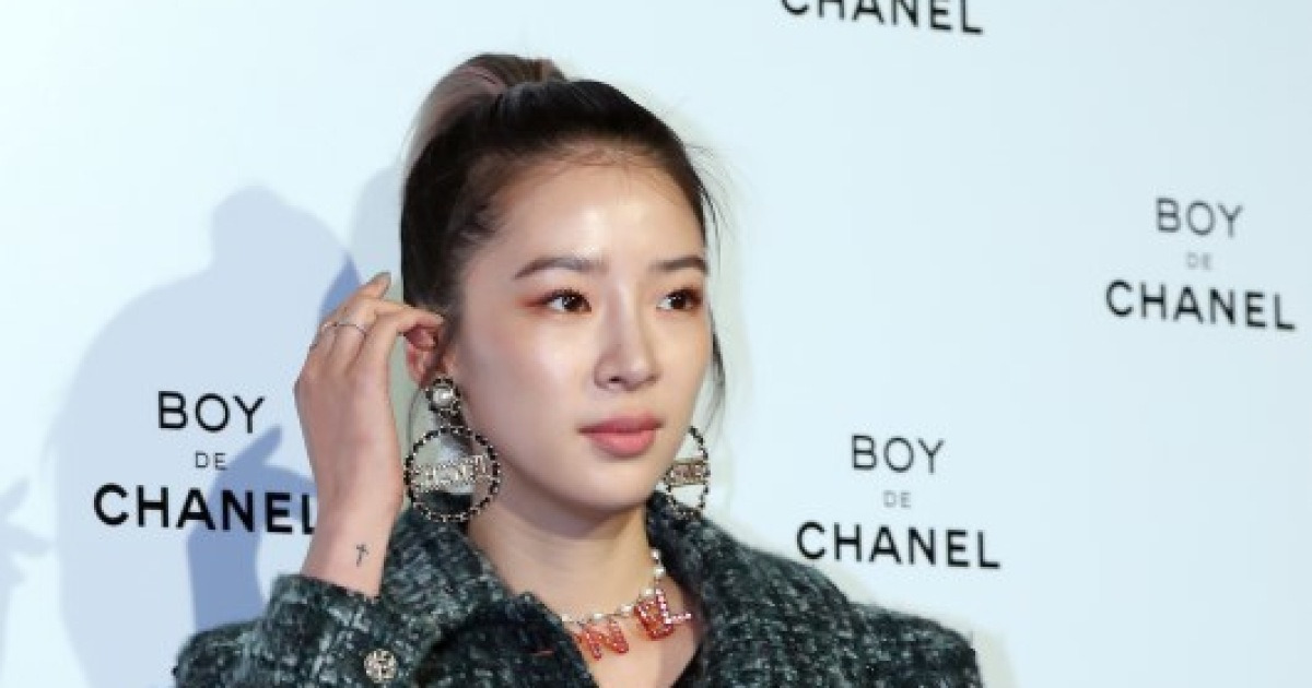 [포토]모델 아이린, 팔색조 미녀