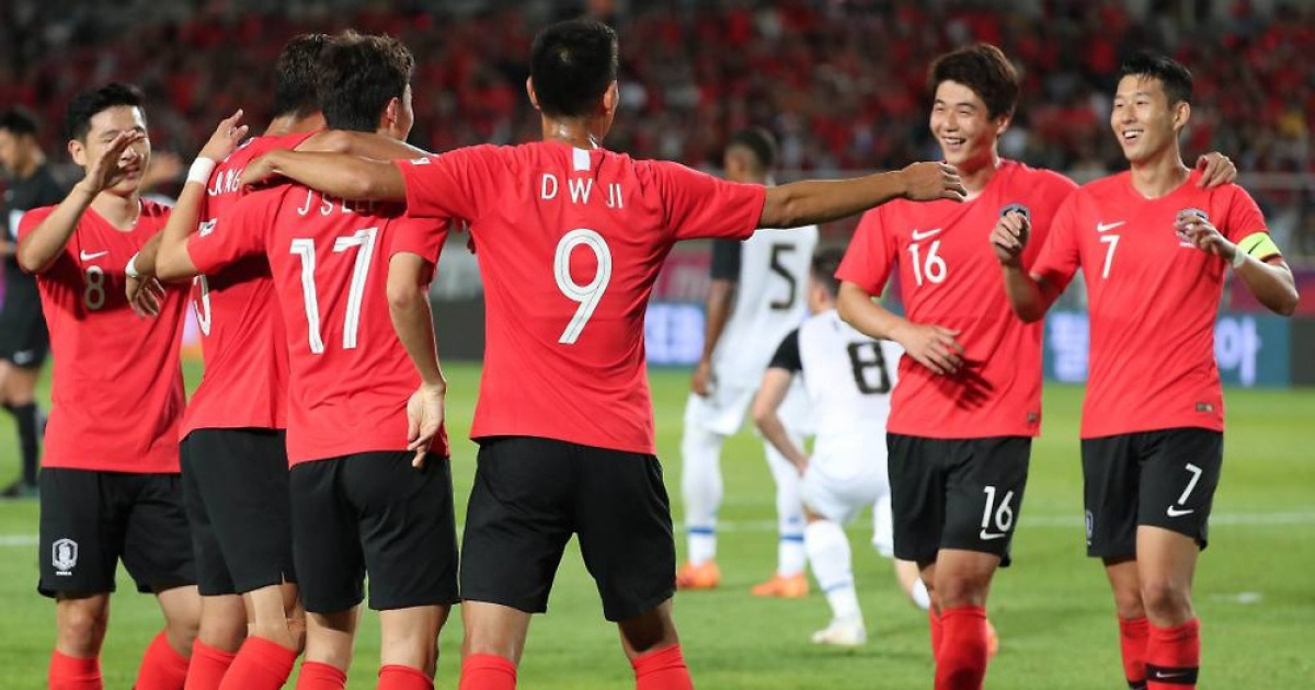 한국, 코스타리카 1대0 앞서..벤투호 첫 골은 이재성