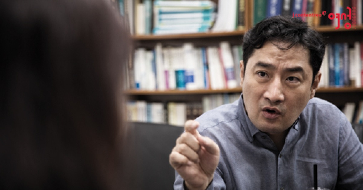 강용석, 도도맘 김미나와 사문서 위조 혐의..징역 2년 구형