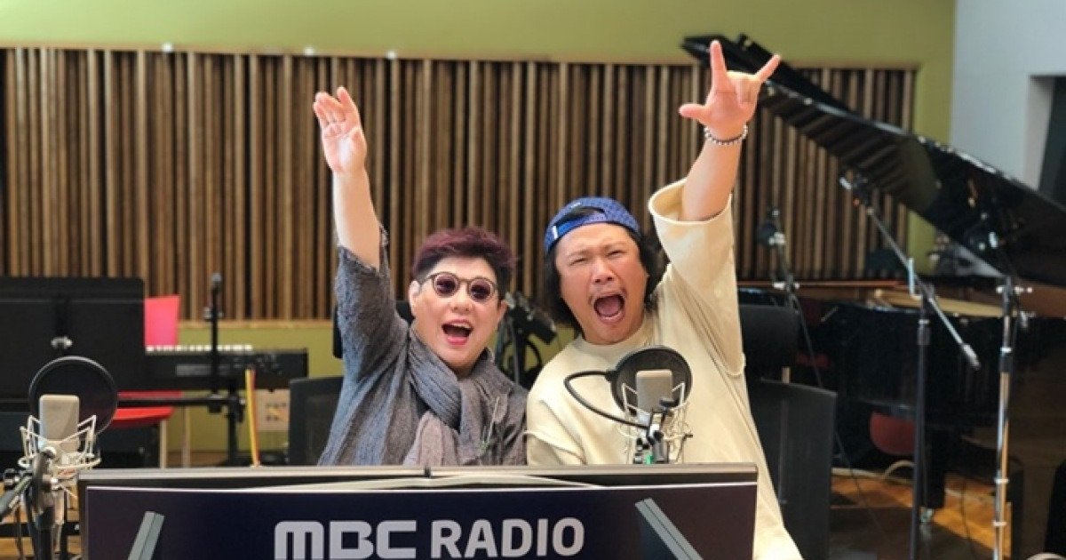 육중완, '여성시대' 스페셜MC 출격..양희은과 호흡