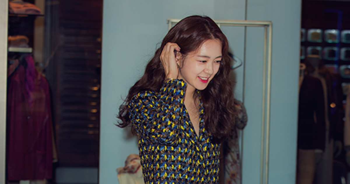 [bnt포토] 이요원 '부끄부끄'