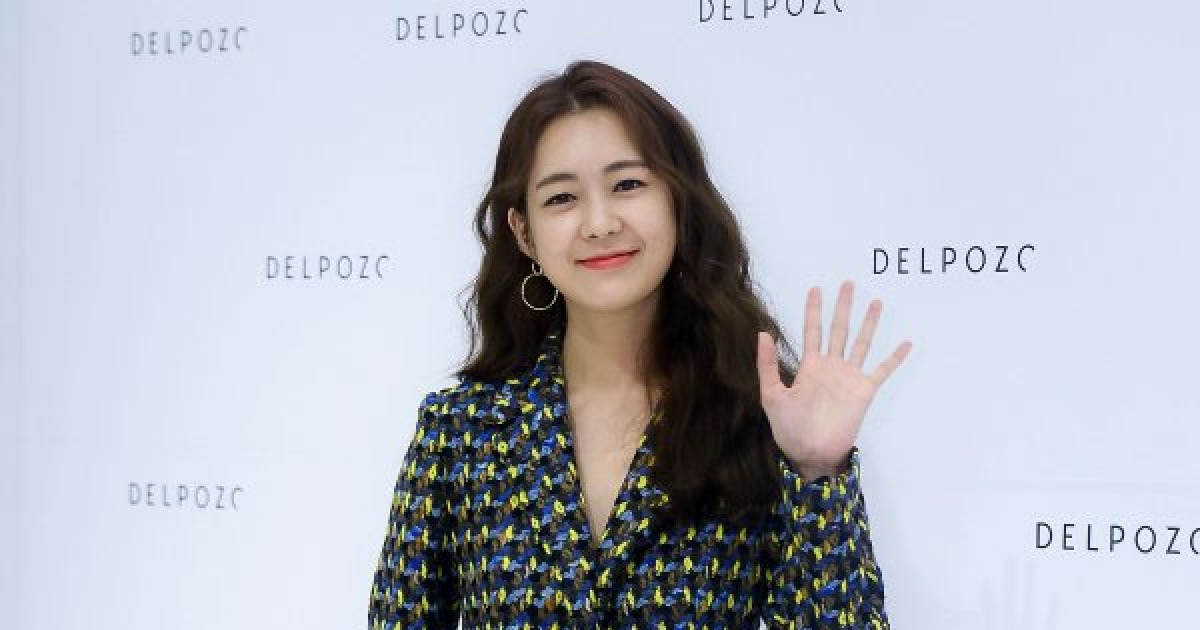 이요원 '늘씬한 각선미' [포토]