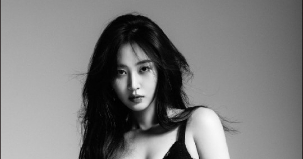 소녀시대 유리, 솔로 가수 출격..'섹시' 티저 공개