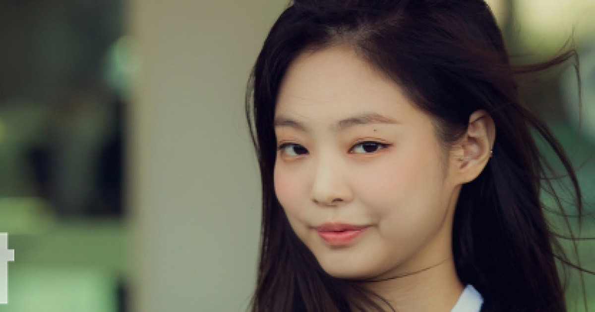 [bnt포토+] '훗, 바람따윈' 제니 '본투비 예쁨'
