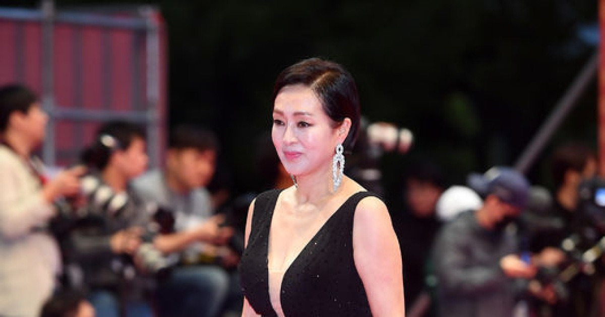이보희,'시선 사로잡는 드레스' [사진]