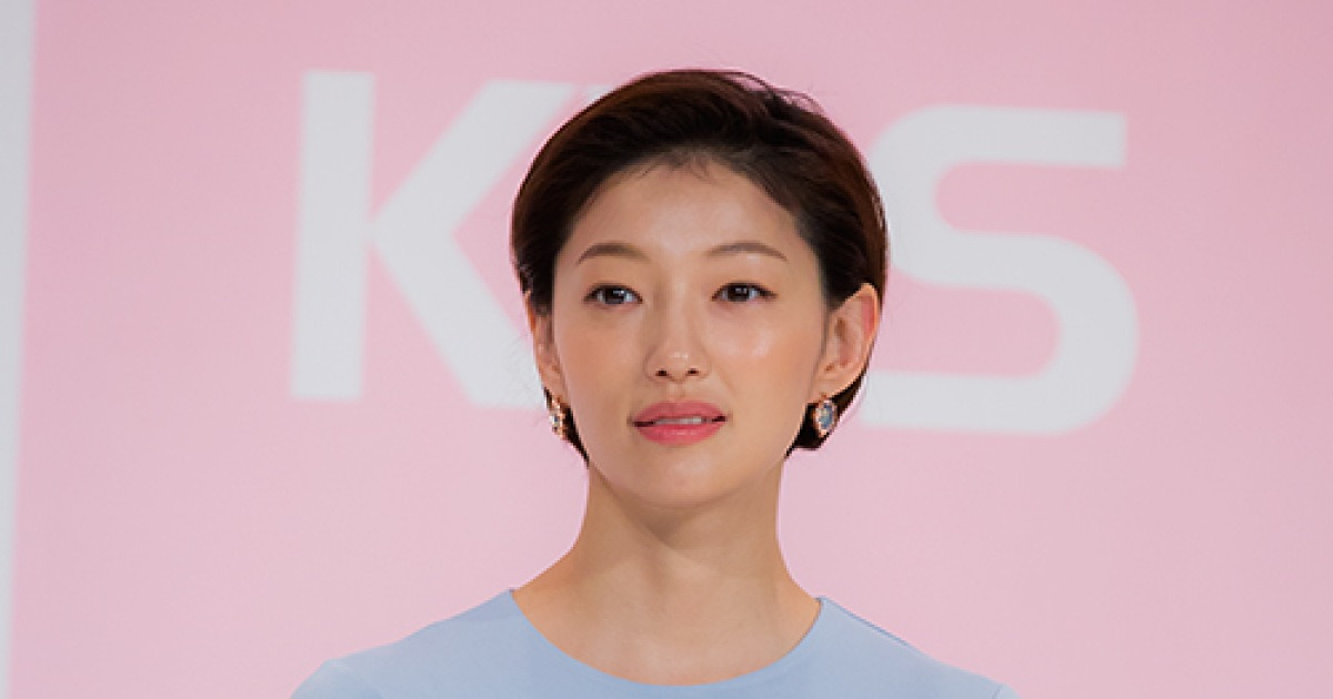 [bnt포토] 이엘 '공손하게'