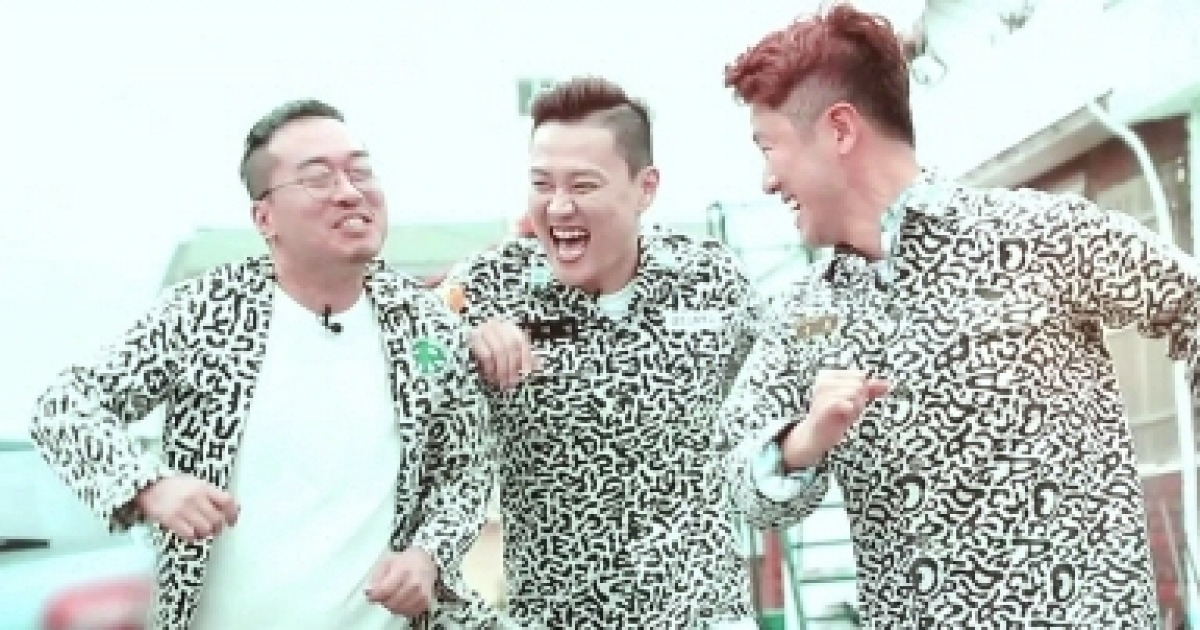 '배틀트립' 문천신-심현보-노중훈, 목포서 '친구' 패러디 [DA:클립]