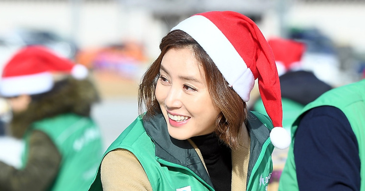 김성령 '봉사는 즐거워~'[포토엔HD]