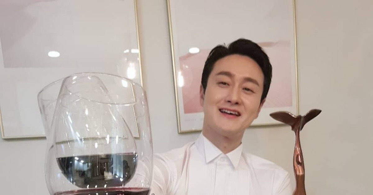 김원효♥심진화, 시상식 뒤풀이 메뉴는 과메기 '여전히 신혼'[SNS★컷]