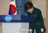일본정부, 한중일 정상회담 연기 "韓 정세 주시중"