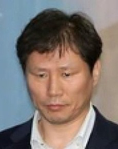 안봉근