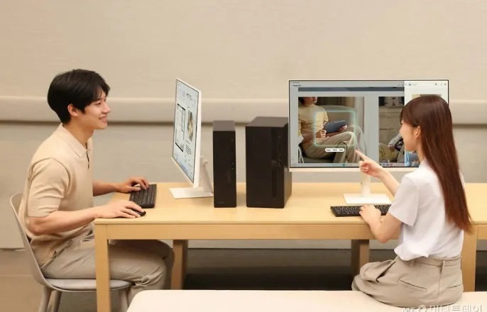 노란 수영복에 섹시한 몸매 어필하는 존예 처자