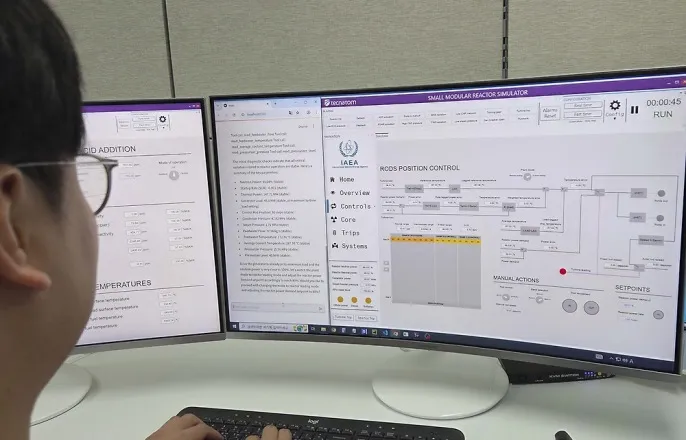 노란 수영복에 섹시한 몸매 어필하는 존예 처자