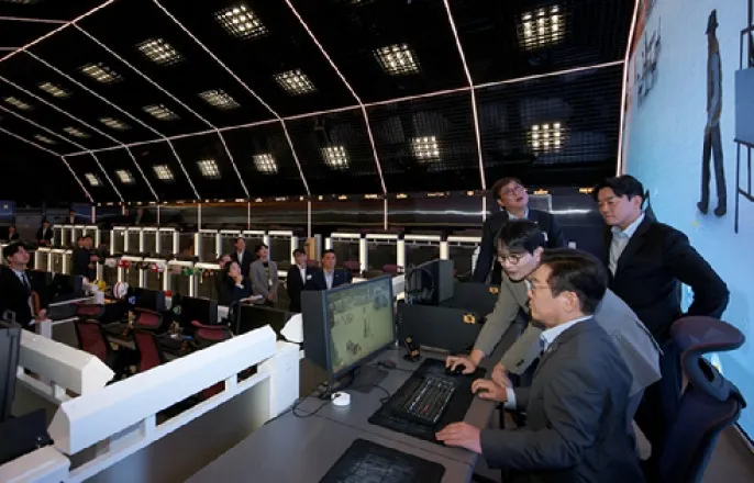 노란 수영복에 섹시한 몸매 어필하는 존예 처자