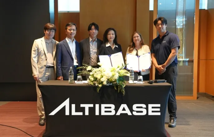 노란 수영복에 섹시한 몸매 어필하는 존예 처자