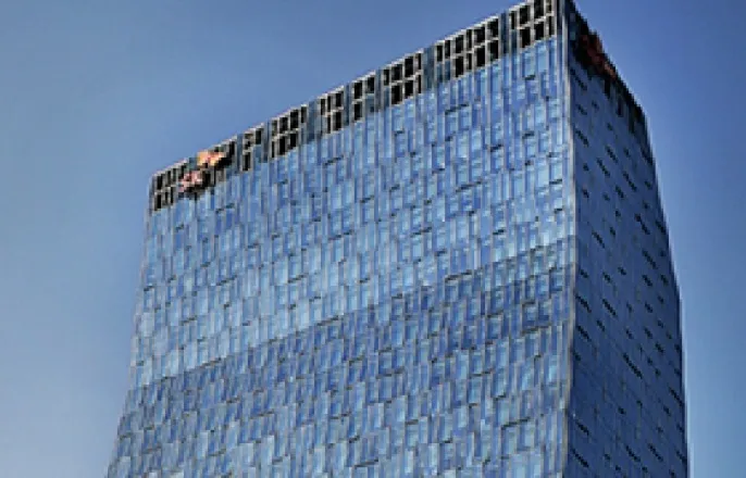 노란 수영복에 섹시한 몸매 어필하는 존예 처자