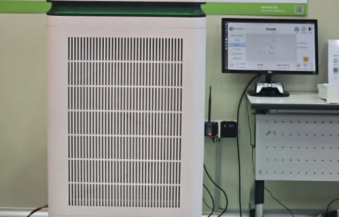 노란 수영복에 섹시한 몸매 어필하는 존예 처자