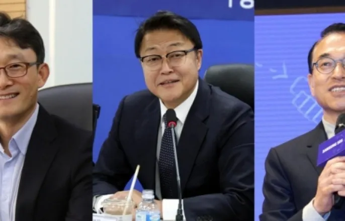 노란 수영복에 섹시한 몸매 어필하는 존예 처자