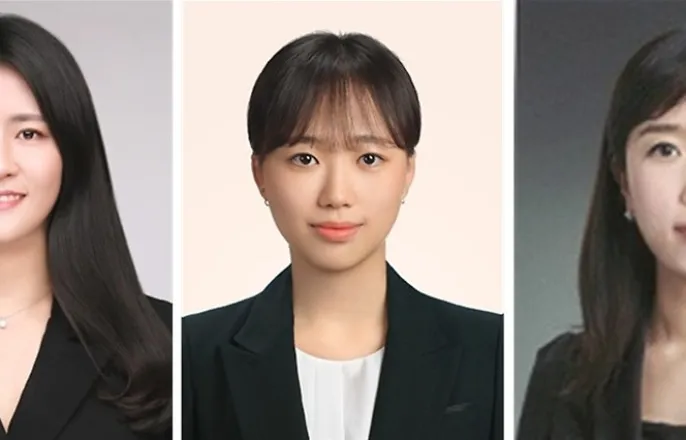 노란 수영복에 섹시한 몸매 어필하는 존예 처자