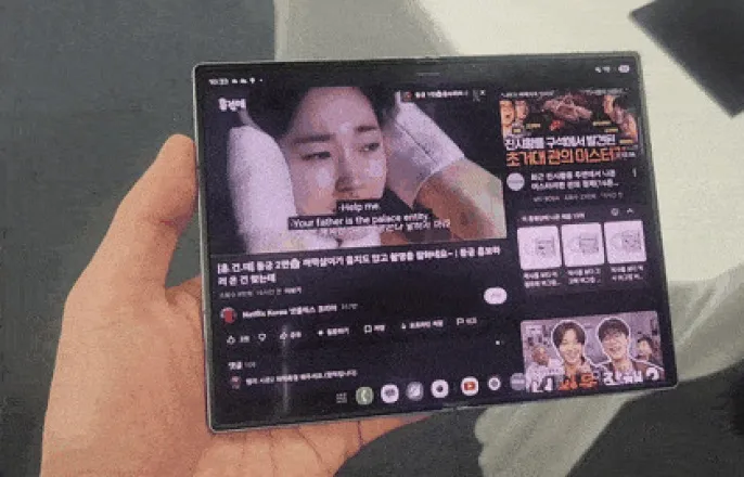 노란 수영복에 섹시한 몸매 어필하는 존예 처자