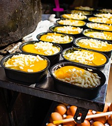 먹다 남은 처치 곤란<br>식빵이 계란빵으로?