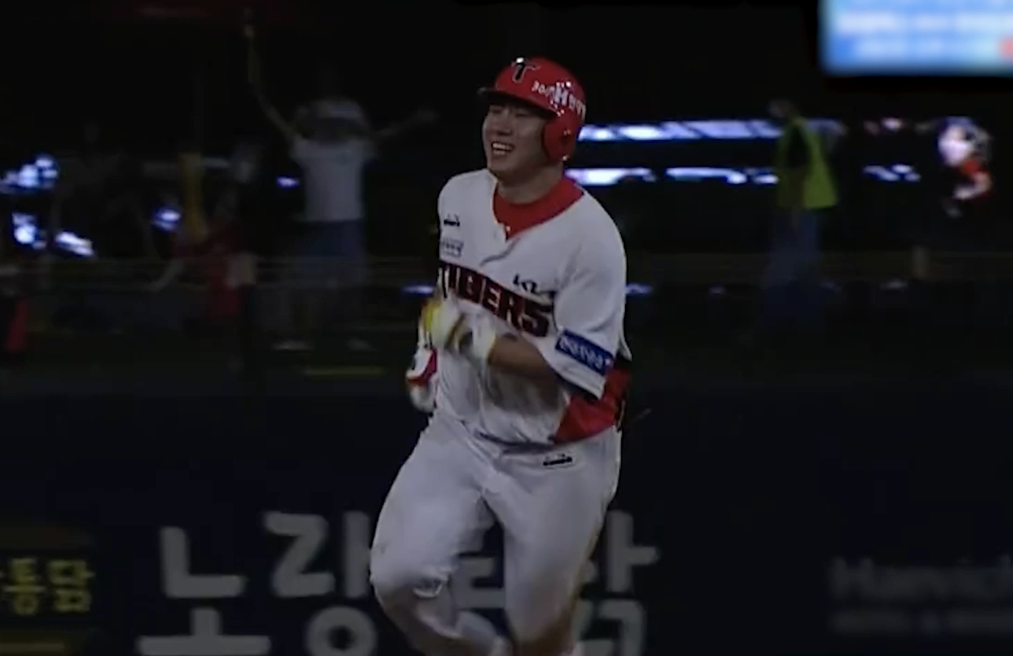다음스포츠 | 최초에 최초를 더한 타자 [KBO FILM ROOM]