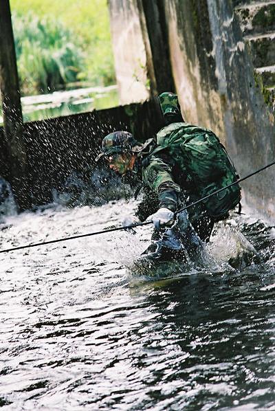실제 크기로 보시려면 클릭해 주세요