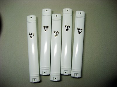 1273805078_l2.jpg