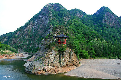 사랑과평화의샘