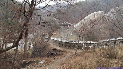 남한산성, 동문인 좌익문(左翼門)