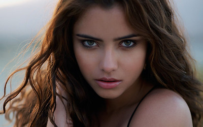 순수와 퇴폐가 공존하는 브라질 미녀 나타니얼 리비에로