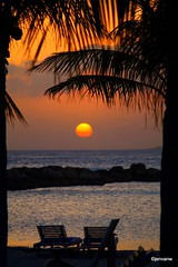 Sunset Hemingway Beach 작성자 JenvanW (Walking around in Africa without cameras