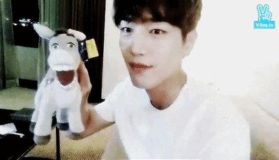 요즘대세 서강준.gif | 인스티즈