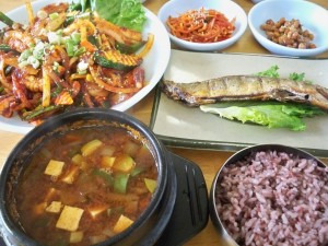 가든그로브-호돌이식당-상차림