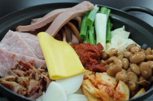 부대찌개-부에나팍 한끼 식당