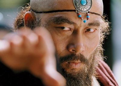 구마지 - 서역 승려, 대리국 천룡사에서 싸움을 벌여 단예가 중원 무림에 들어가게 하는 장본인