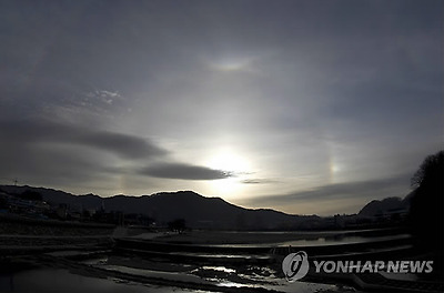 멸망 징조?…경북 청송에서 태양 3개로 보여