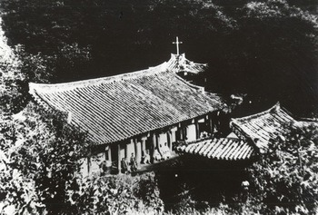 옛 되재 성당 모습.