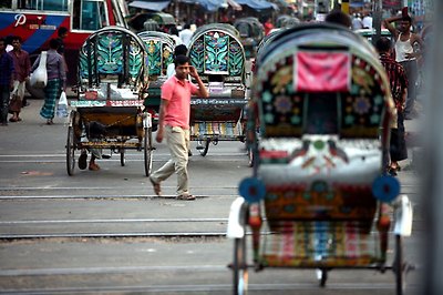 도로를 점령한 릭샤