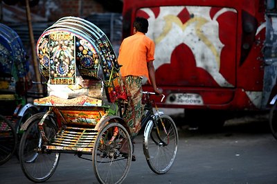 릭샤왈라_서민 대중 교통수단인 릭샤는 치타공의 꽃이며 서민들의 좋은 친구다.