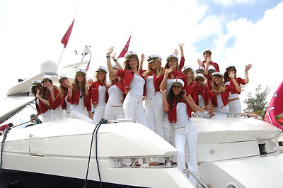 11/14 [빅토리아 시크릿 모델들] 요트 위에서 포토 슛