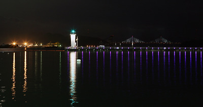 도시·섬·항구가 어우러진 바다의 야경, 창원시립마산문신미술관 사진