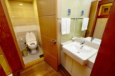 여수_한옥호텔오동재_전통한실침대룸_욕실_04