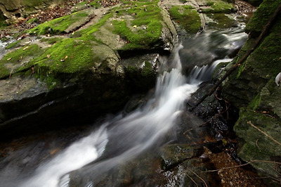 차고 깨끗한 첨찰산 계곡